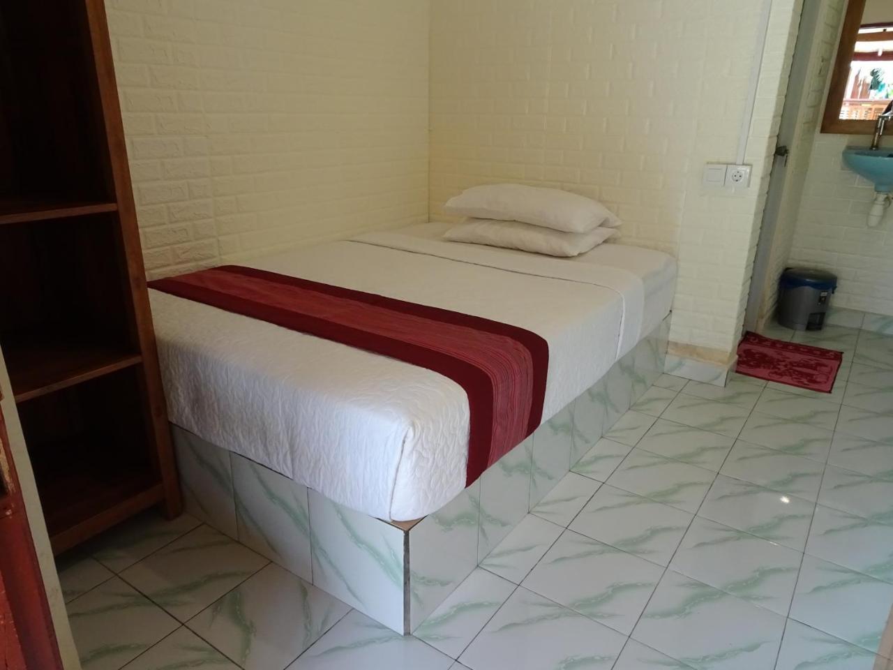 Aldi'S Homestay Kuta  ภายนอก รูปภาพ