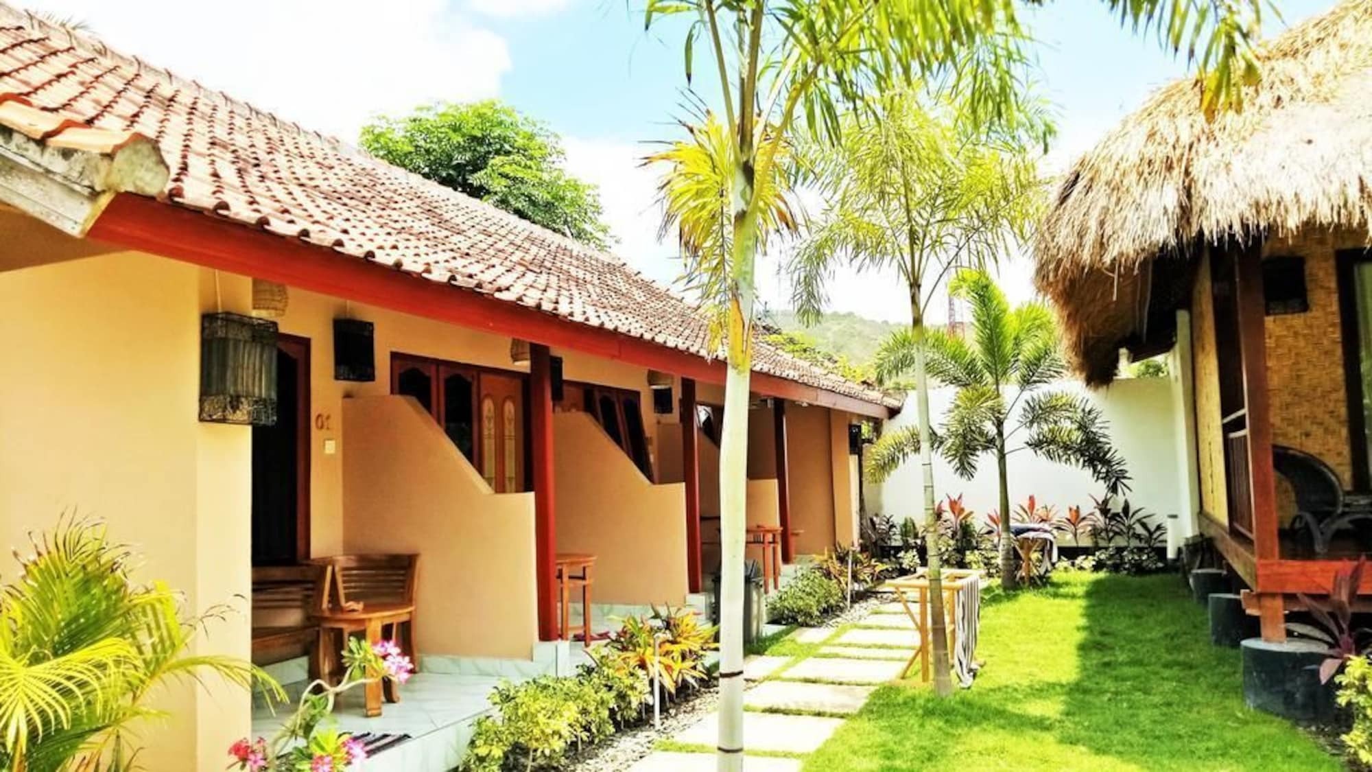 Aldi'S Homestay Kuta  ภายนอก รูปภาพ